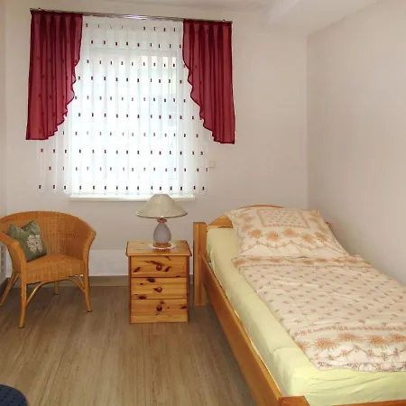 דירה Am Burgberg By Interhome